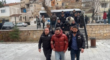 76 ilde noter aracılığıyla rüşvet operasyonu: 8 tutuklama