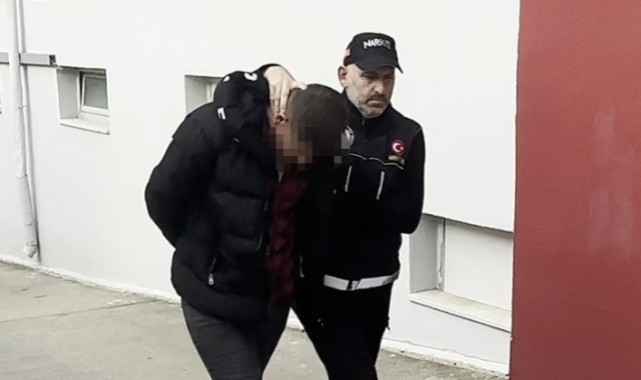 Adana’da 2 torbacı tutuklandı
