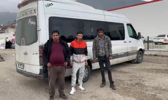 Afgan göçmenlerin yakalandığı operasyonda 3 tutuklama