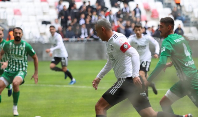 Altay’ın 42’lik golcüsü, bu sezon 3 gole ulaştı