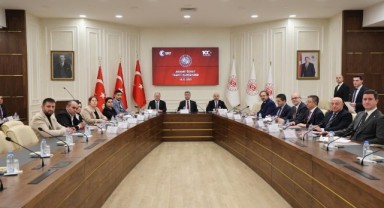 Asgari Ücret Tespit Komisyonunda rakamlar belirlenmedi