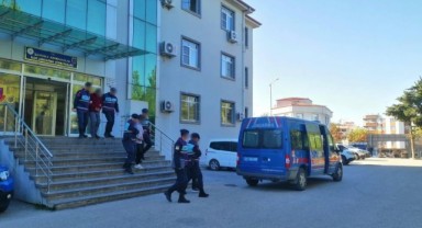 Bağ evinden hırsızlık yapan 3 şahıs tutuklandı