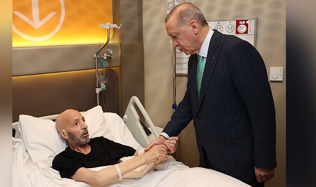 Cumhurbaşkanı Erdoğan, Halil Özcan'ı hastanede ziyaret etti