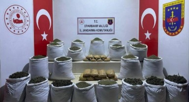 Diyarbakır’da 915 kilogram uyuşturucu madde ele geçirildi