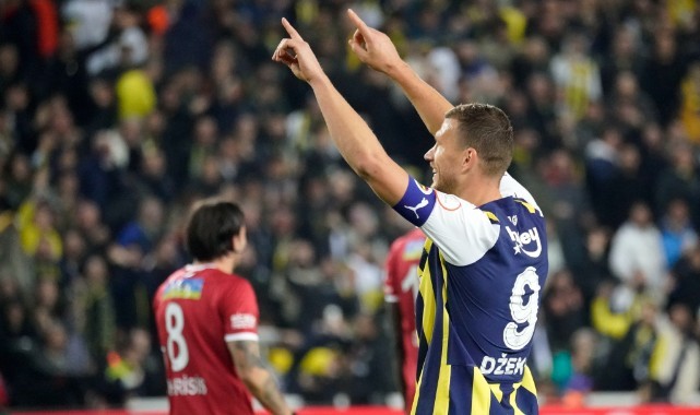 Edin Dzeko, 14. golüne ulaştı
