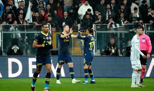 Edin Dzeko, 14. golüne ulaştı