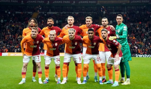 Galatasaray'da 4 değişiklik