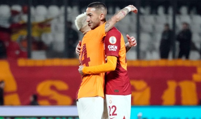 Hakim Ziyech bu sezonki 4. golünü kaydetti