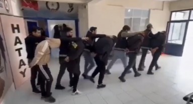 Hatay’da 58 kaçak göçmen yakalandı