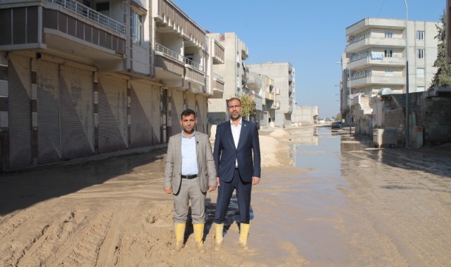 Hüda Par, Suruç’un çamur deryasına dönen yollarını gündeme getirdi