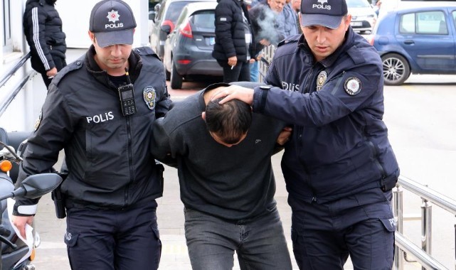 Kaçmak için polis memurunun parmağını kırdı! Tutuklandı
