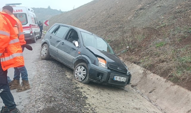 Kontrolden çıkan otomobil takla attı: 2 yaralı