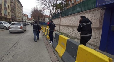 Konya'da kaçakçılık operasyonu: 9 gözaltı