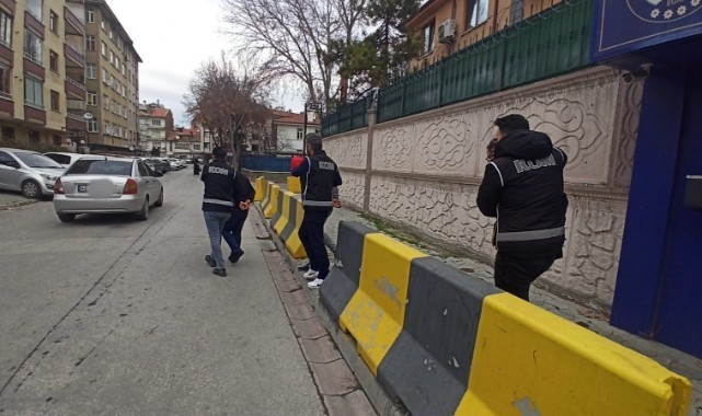Konya'da kaçakçılık operasyonu: 9 gözaltı