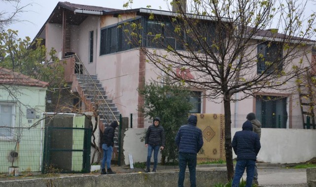 Köpeğe taş attı, silahlı çatışma çıktı: ölü ve yaralı var