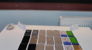 Malatya’da 21 adet kaçak cep telefonu ele geçirildi
