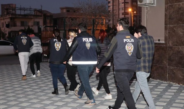 Mersin'de yasa dışı bahis operasyonu: gözaltılar var