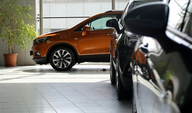Otomotiv satışlarının 2024'te dengelenmesi bekleniyor
