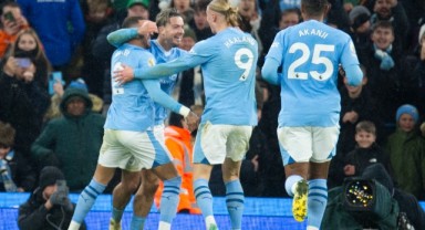 Premier Lig’de zirve yarışı kızıştı