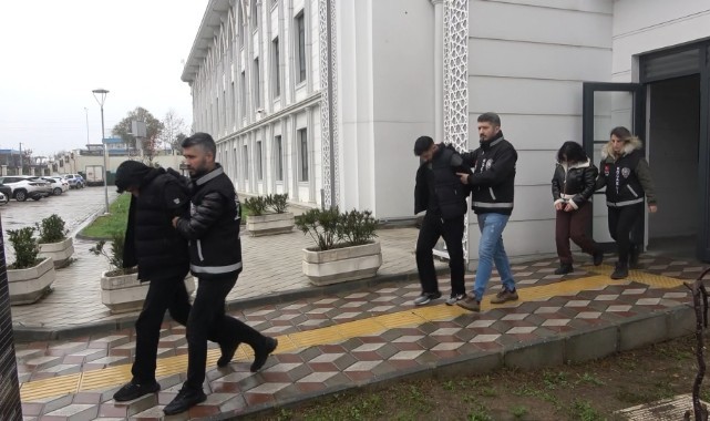 Sahte dekont düzenleyerek 400 bin TL dolandırdılar