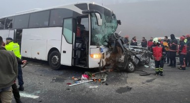 Sakarya'daki katliam gibi kazada yaralılar 30 ambulansla taşındı