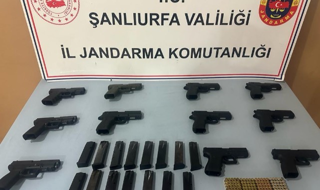 Şanlıurfa'da durdurulan araçta cephanelik çıktı: 3 gözaltı