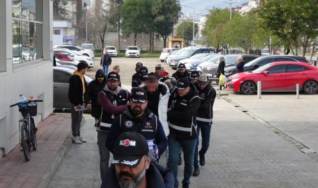5 ilde tefecilik operasyonu: 8 gözaltı