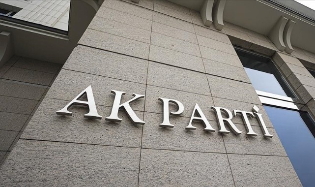 AK Parti, Belediye ve İl Genel Meclis Üyeliği Aday Adaylığını süresini uzattı