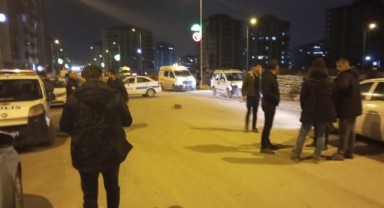 Alacak verecek kavgası kanlı bitti: 2 yaralı