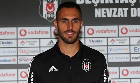 Beşiktaş’tan eski futbolcusu Victor Ruiz’e ödeme