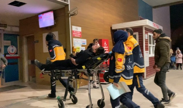 İki grup arasında çıkan kavgada bıçaklar konuştu: 2 yaralı