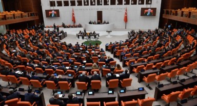 İYİ Parti'nin meclisteki sandalye sayısı düştü