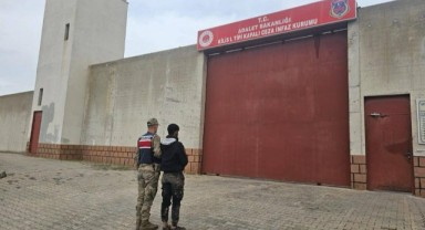 Kilis'te araması bulunan şahıs yakalandı
