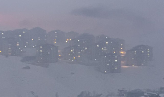 Kömür dumanı Yüksekova’yı adeta nefessiz bıraktı