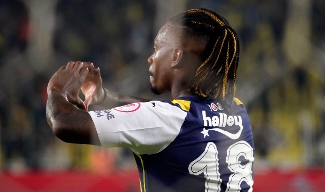 Lincoln 1 gol, 1 asistle döndü