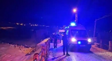 Minibüs şarampole devrildi: 15 yaralı
