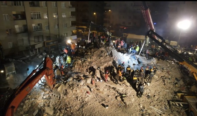 Osmaniye'de 132 kişiye mezar olan sitenin betonu standart dışı