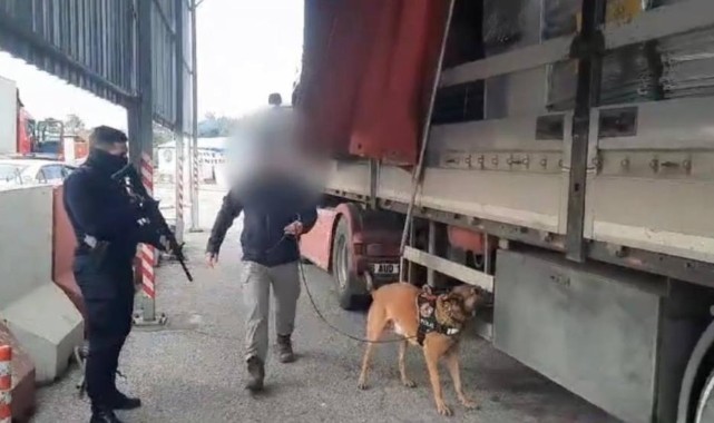 Osmaniye’de kilolarca uyuşturucu ele geçirildi