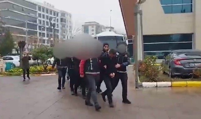 Polis ekipleri zehir tacirlerine büyük darbe: 21 gözaltı