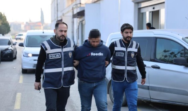 Polisden silah kaçakçılarına koçbaşıyla baskın