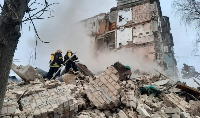 Rusya, üç kente birden füze yağdırdı: 5 ölü, 42 yaralı