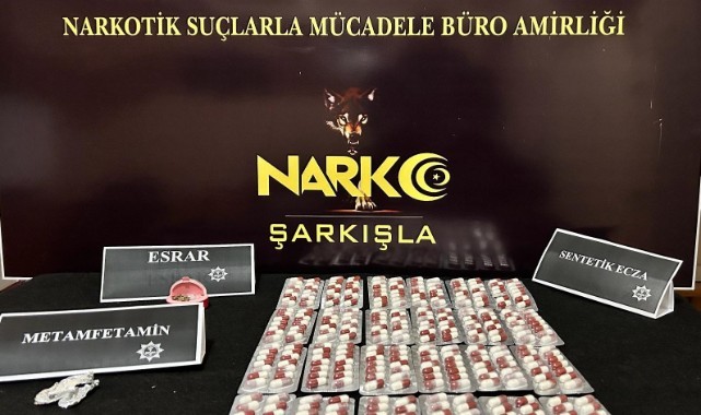 Şeker kutusundan uyuşturucu çıktı