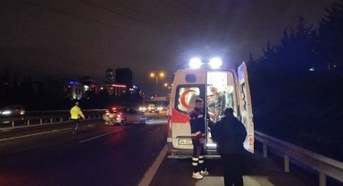 Tem Otoyolu'nda 3 araç zincirleme kazaya karıştı