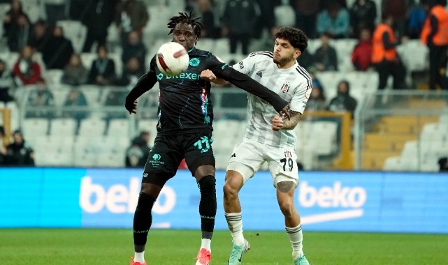 Umut Meraş, son anda 11'den çıkartıldı