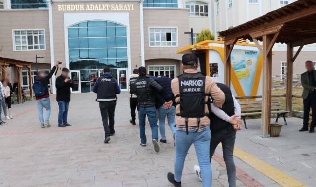 Uyuşturucu operasyonunda 3 şahıs tutuklandı