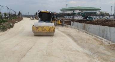 11 Nisan Şehir Stadyumu çevresinde yollar asfalta hazırlanıyor
