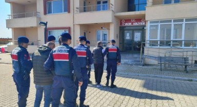 9 kaçak göçmen yakalandı, 2 organizatör tutuklandı