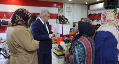 Beyazgül esnaflarla buluştu