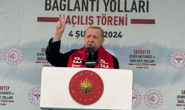 Cumhurbaşkanı Erdoğan Antep'te konuştu: Deprem şehirlerimizi ayağa kaldıracağız