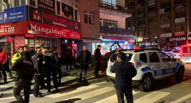 Eğlence mekanı çıkışında iki grup arasında kavga: 7 gözaltı